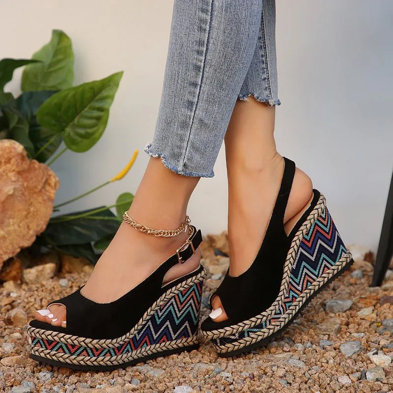 Zigzag Compensated Sandals | Bohemian Style and Comfortable Height – Image 7