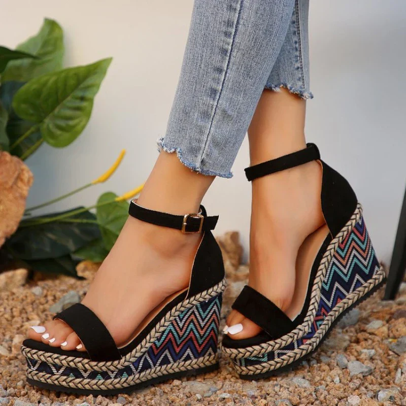 Zigzag Compensated Sandals | Bohemian Style and Comfortable Height – Image 2