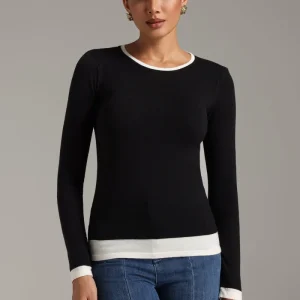 Two-tone Long Sleeve Fitted Top | Chic Simplicity and Subtle Contrast