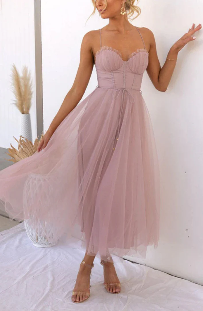 Robe Tulle Poudré | Corsetée | Élégante, Légère et Romantique
