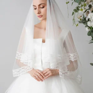 Voile De Mariage Chic Bordé D’Appliques En Dentelle