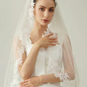 Voile De Mariée En Tulle Bordé De Dentelle Élégant Avec Perles