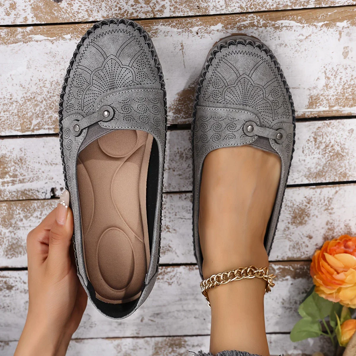 Embroidered Round Toe Loafers | Casual Elegance and Everyday Comfort – Image 3