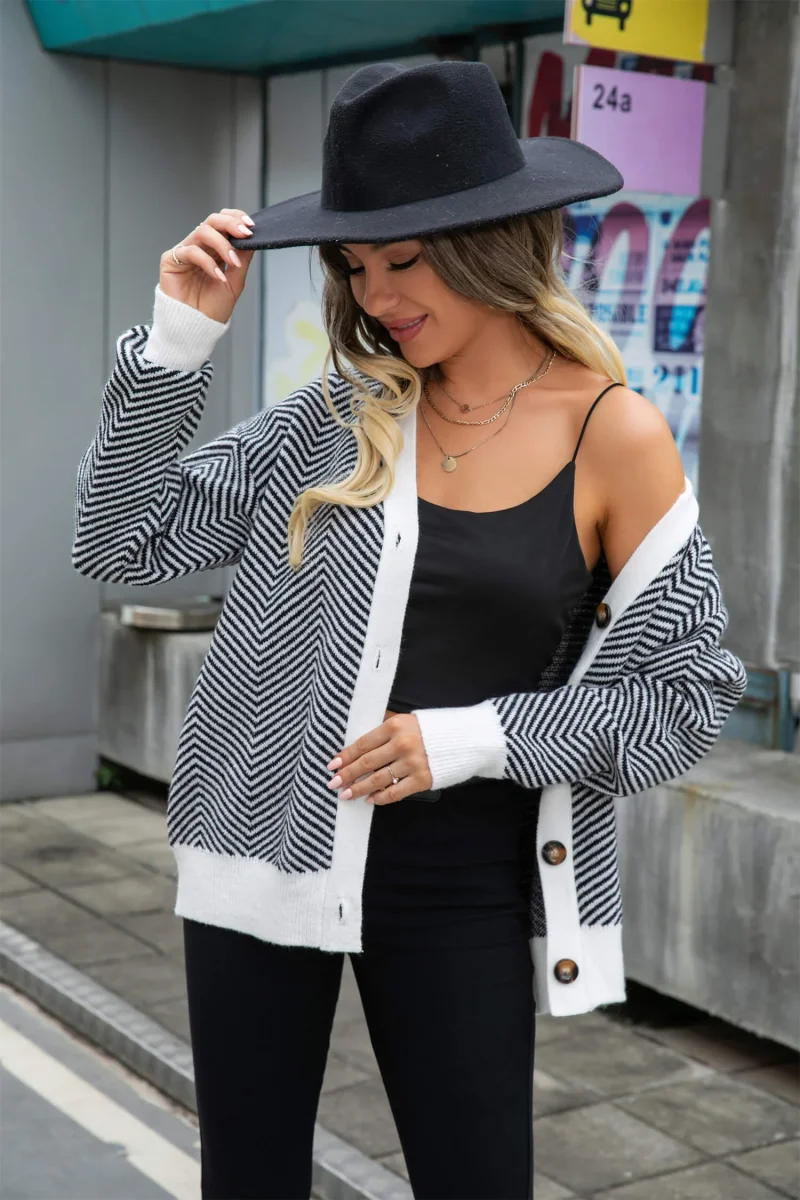 Urban Chevron Buttoned Zigzag Cardigan – Image 6