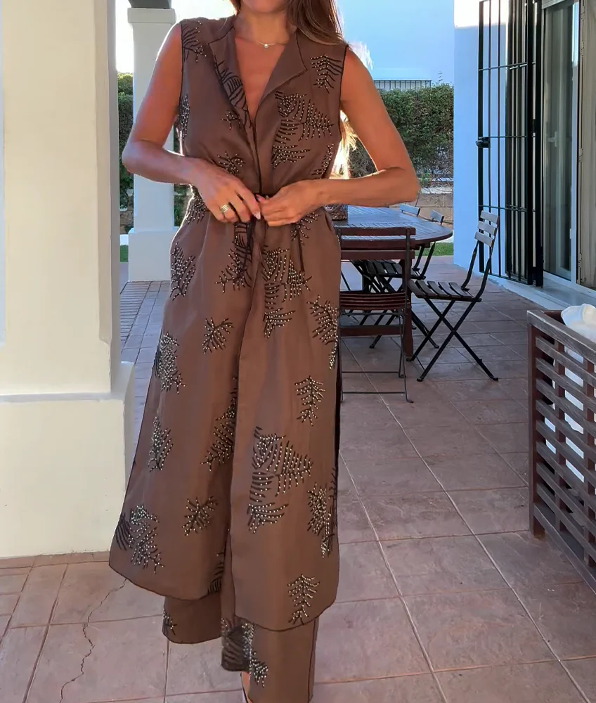 Ensemble Brodé Chic | Gilet Long & Pantalon | Élégant & Original – Image 4