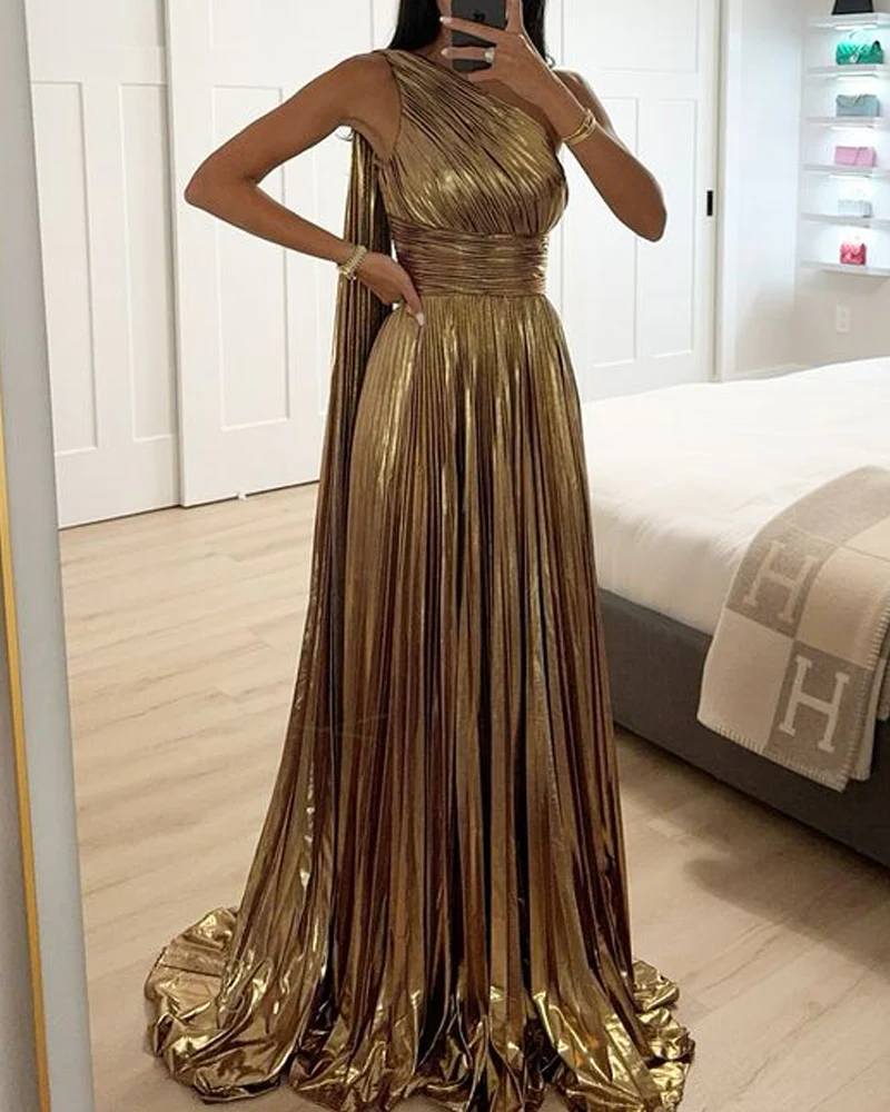 Golden Pleated Maxi Dress | Viscose | Elegant Drapé & Gala Shine