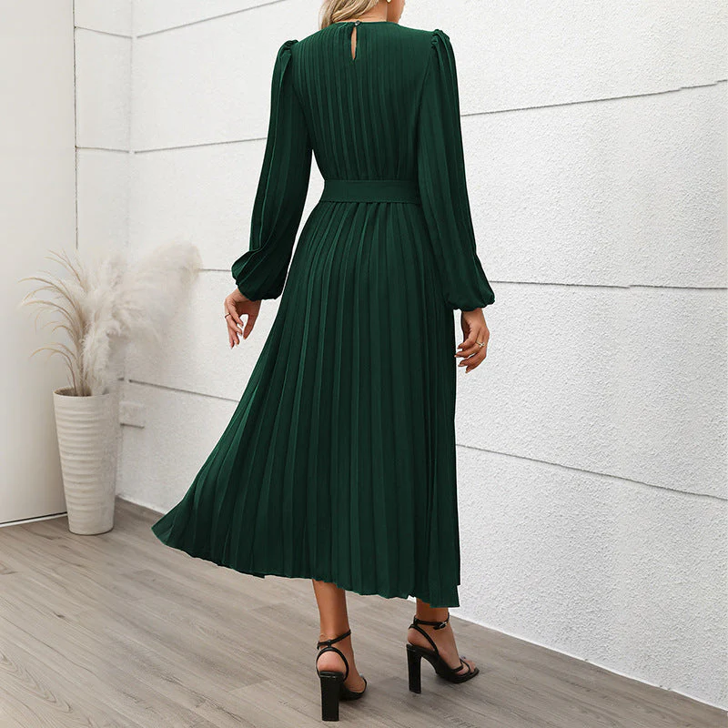 Robe Plissée Élégante | Vert Sapin | Ceinturée et Féminine – Image 3