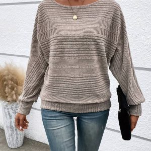 Élégance Décontractée | Pull Ample à Rayures Subtiles