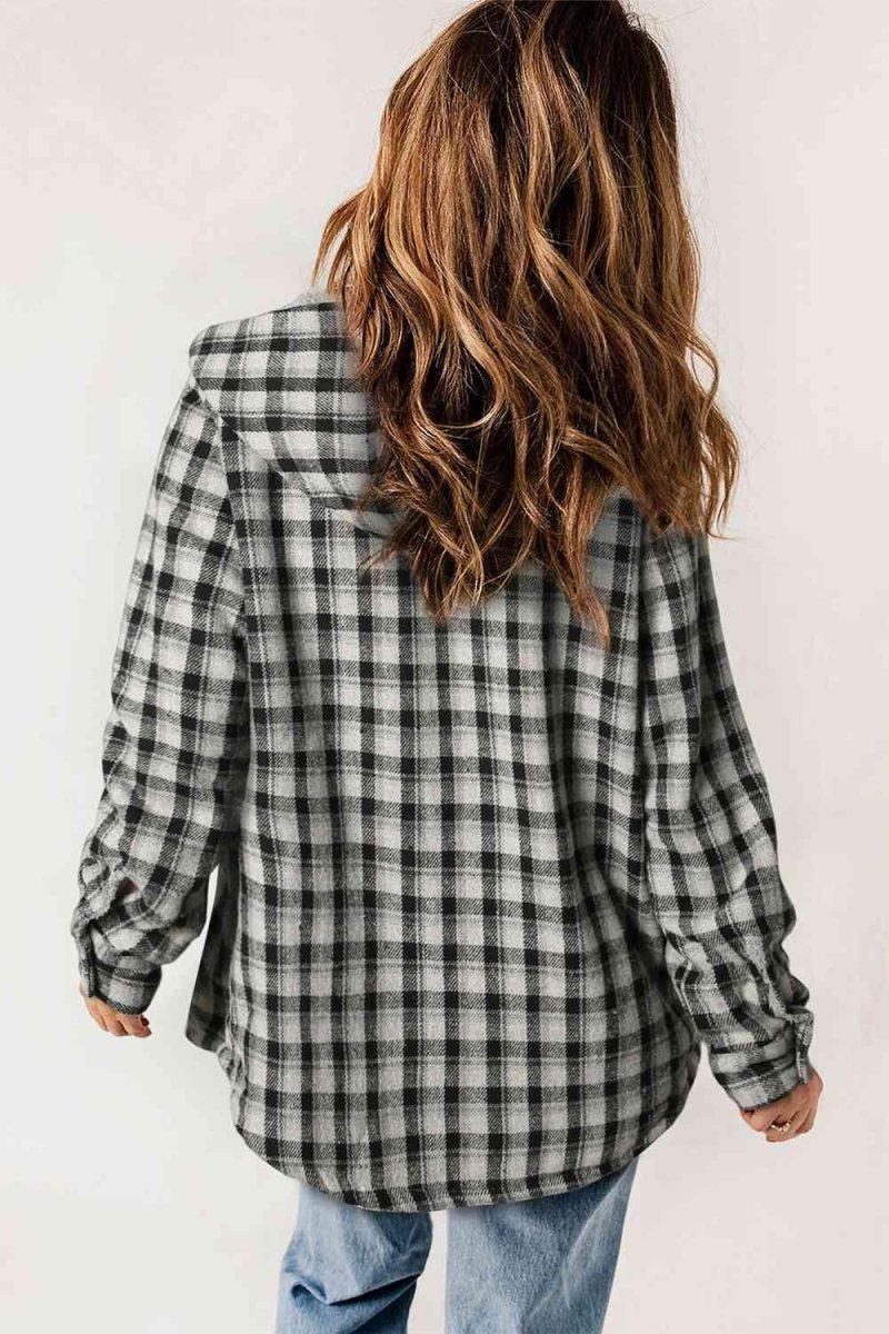 Sherpa-lined overshirt | Pastel plaid | Integrated hood – Image 5