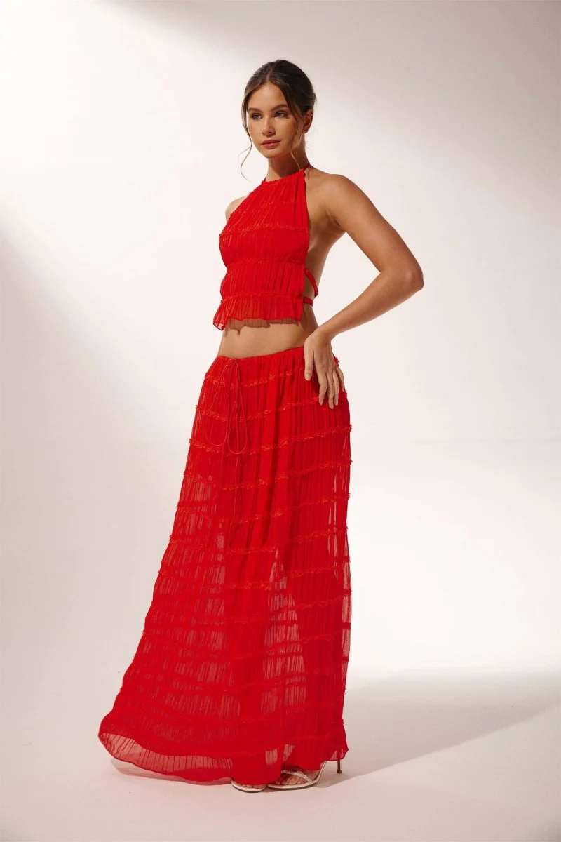 Ensemble d’Été Rouge | Top Dos-nu & Jupe Longue | Léger et Texturé – Image 4